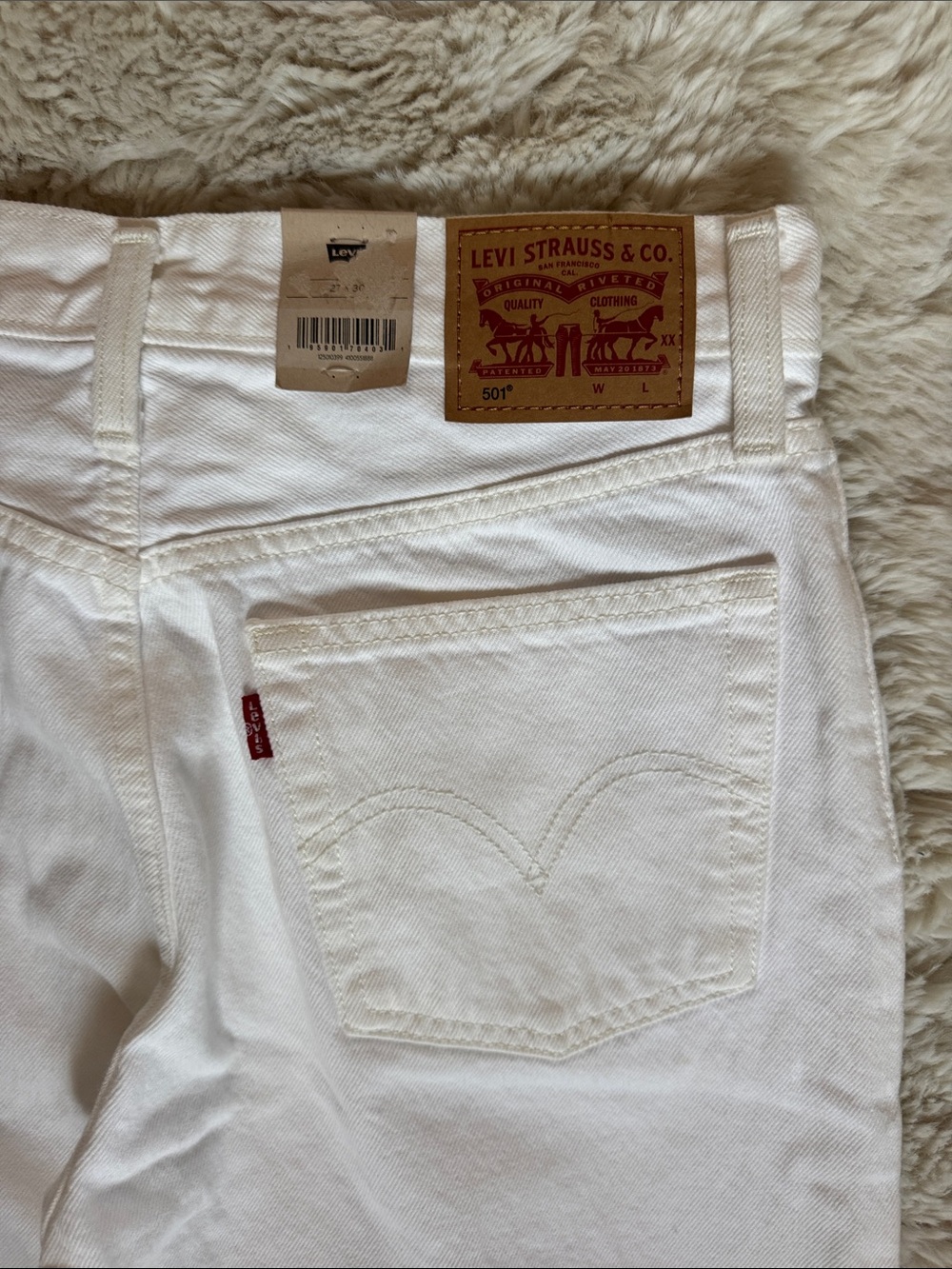 Levi's 501 Original Distressed White Button-Fly Jeans - Picture 5 of 7